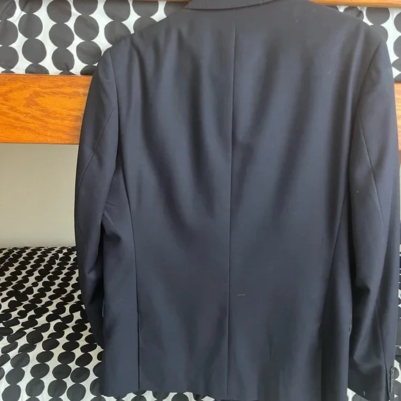 Men’s 3 piece suit. Navy